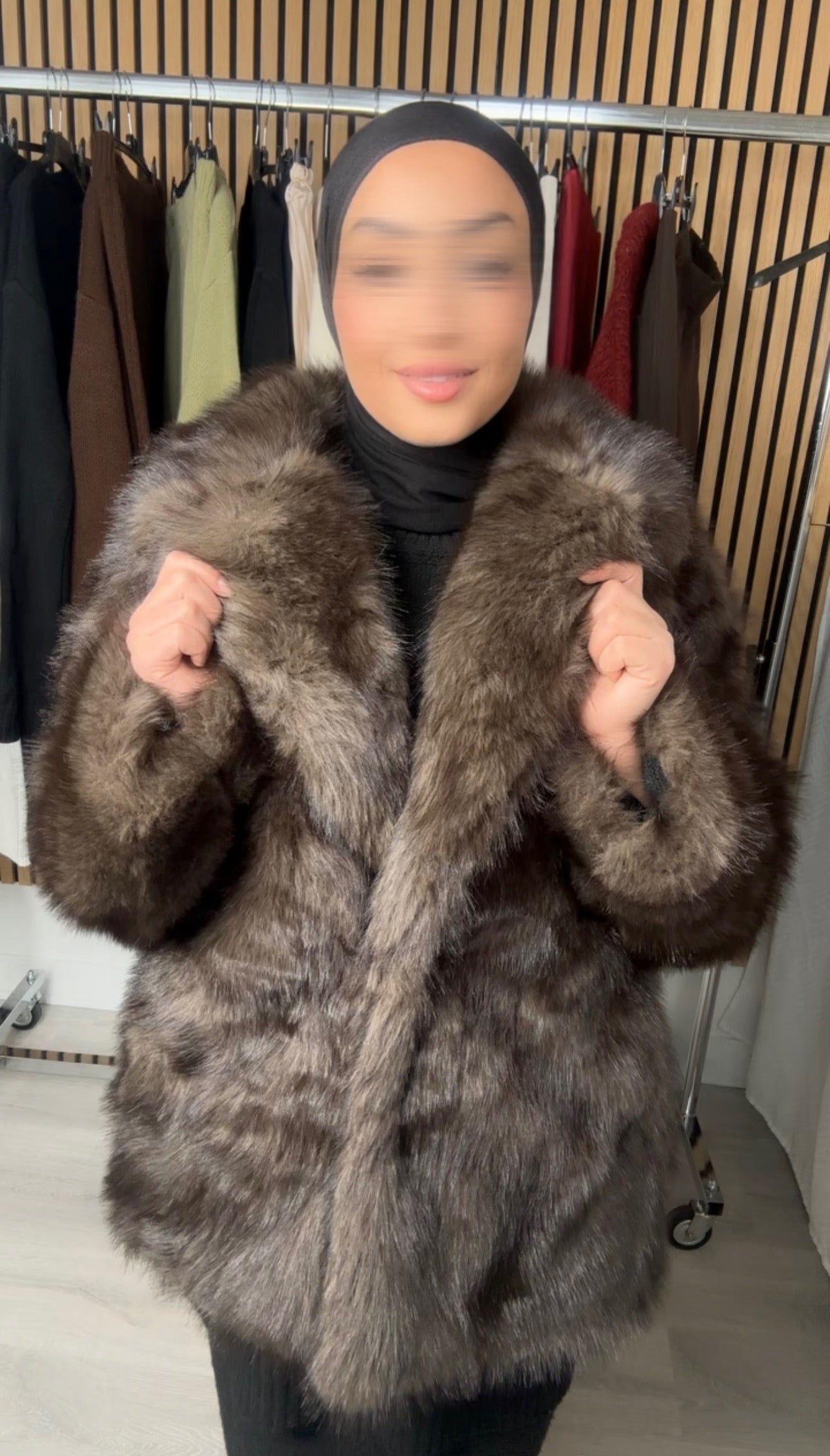 Manteau Court en Fourrure Marron